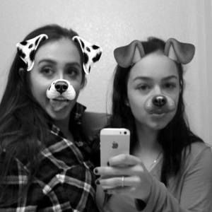 Meet your Posher, Ella